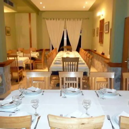 Hotel Dina-3